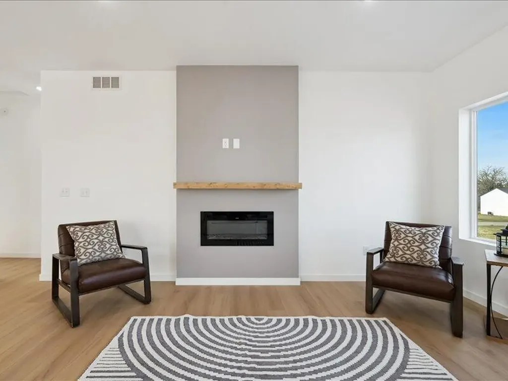 1508 Duncan Drive Muscatine IA 52761