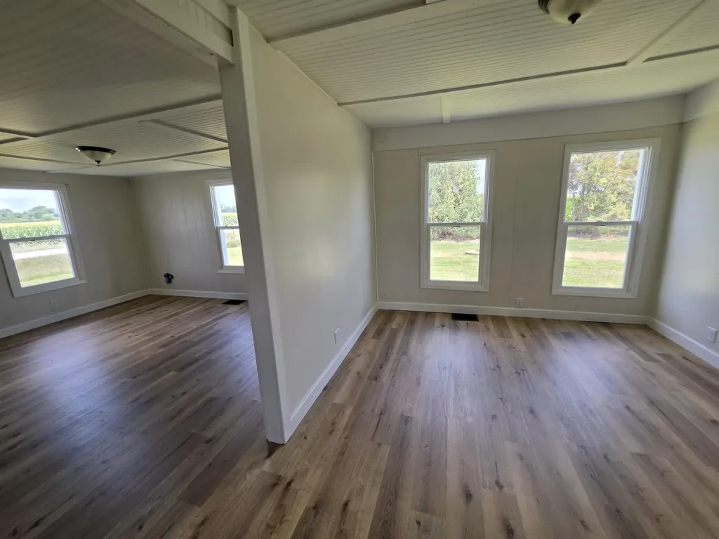 1533 Elder West Liberty IA 52776