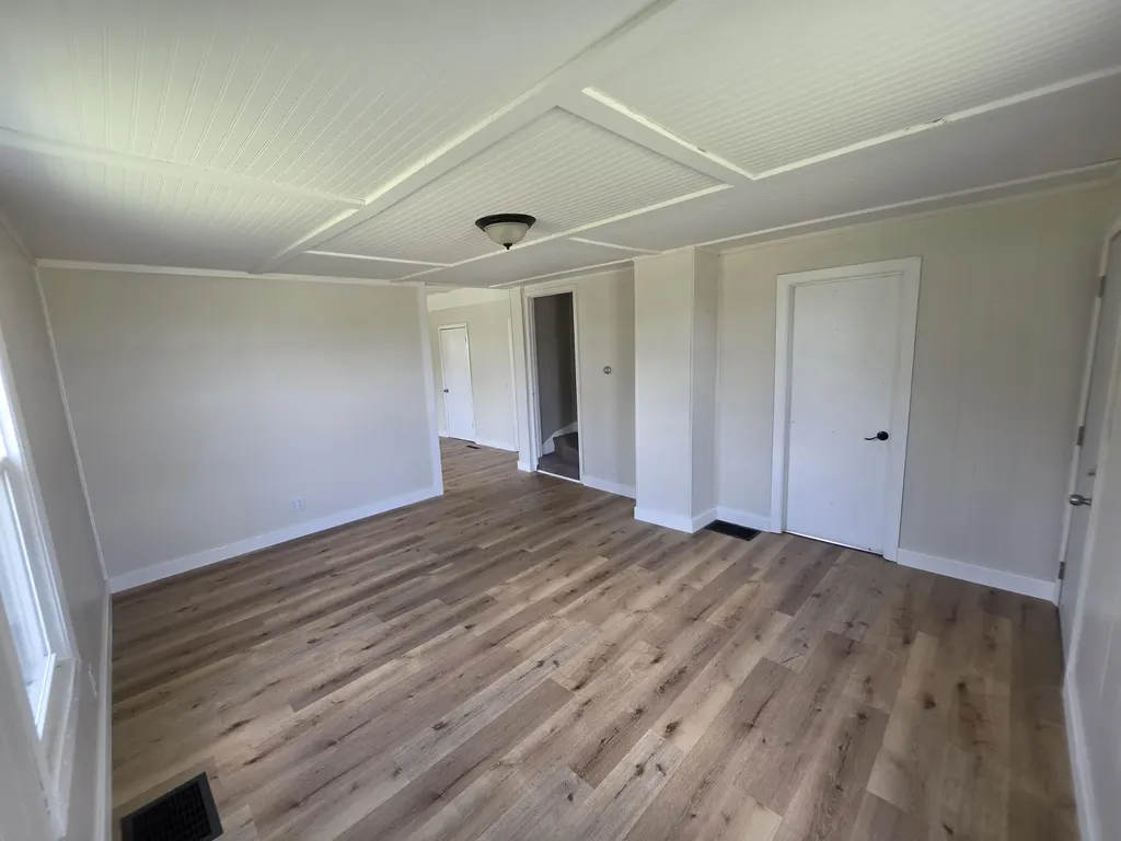 1533 Elder West Liberty IA 52776