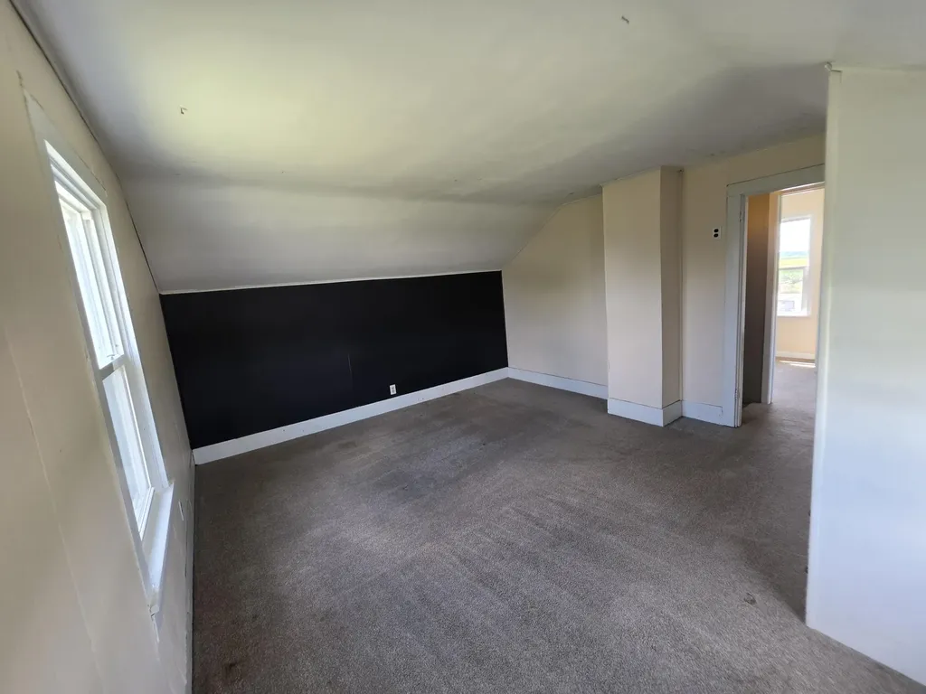 1533 Elder West Liberty IA 52776