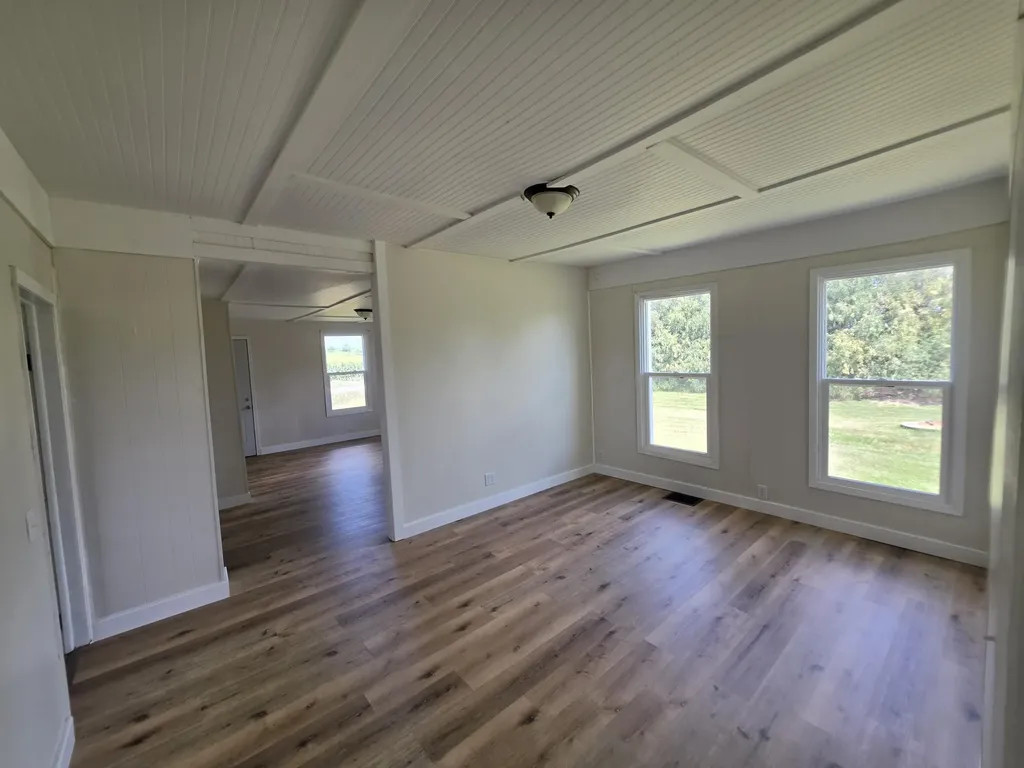 1533 Elder West Liberty IA 52776