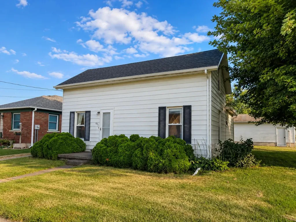 401 5th Durant IA 52747