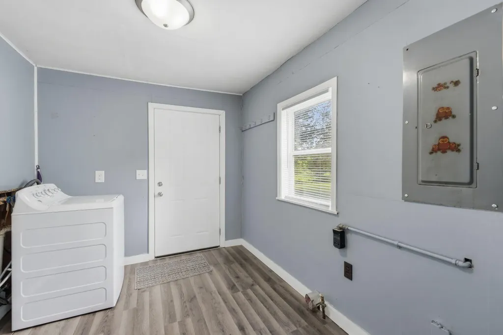 200 Brown Street Letts IA 52754