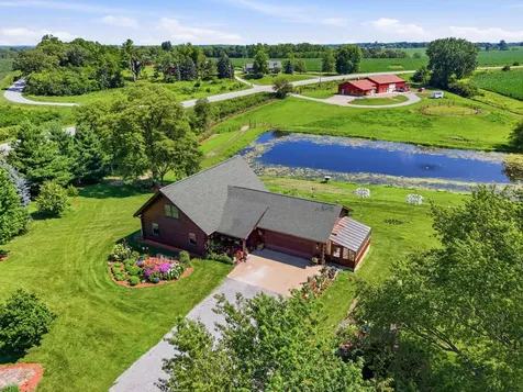 5547 Morse Solon IA 52333
