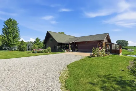 5547 Morse Solon IA 52333