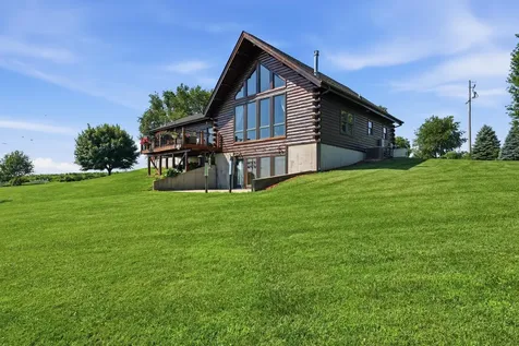 5547 Morse Solon IA 52333