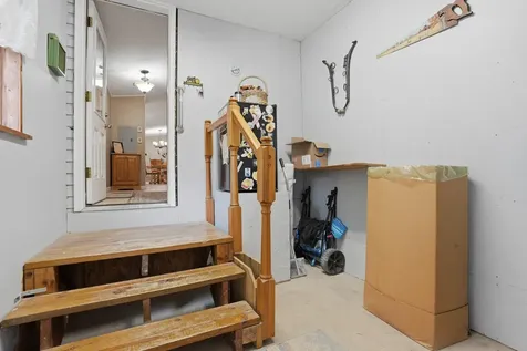 1688 Sweetland Acres Muscatine IA 52761