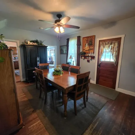 4246 U.s. 61 Wapello IA 52653