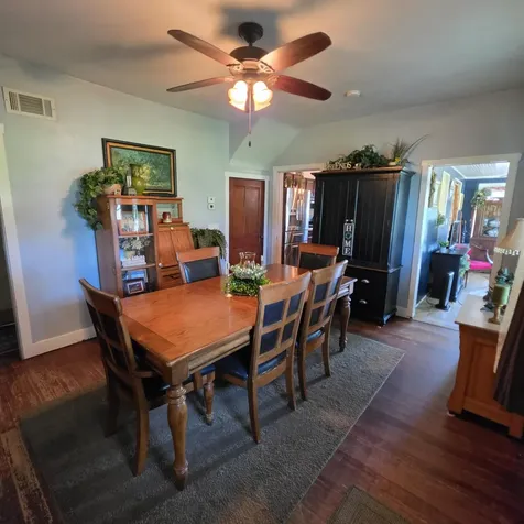 4246 U.s. 61 Wapello IA 52653