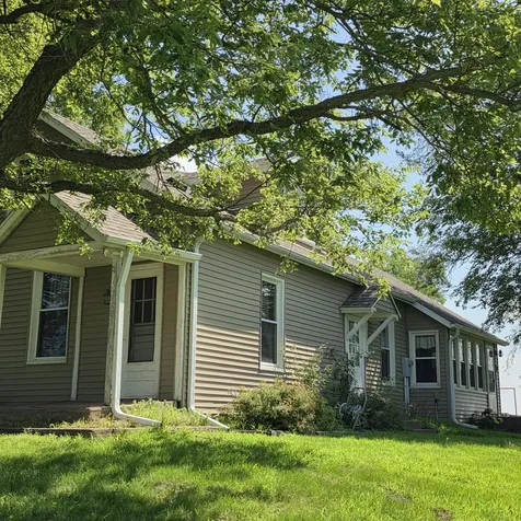 4246 U.s. 61 Wapello IA 52653