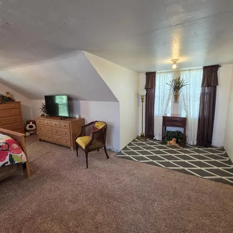 4246 U.s. 61 Wapello IA 52653