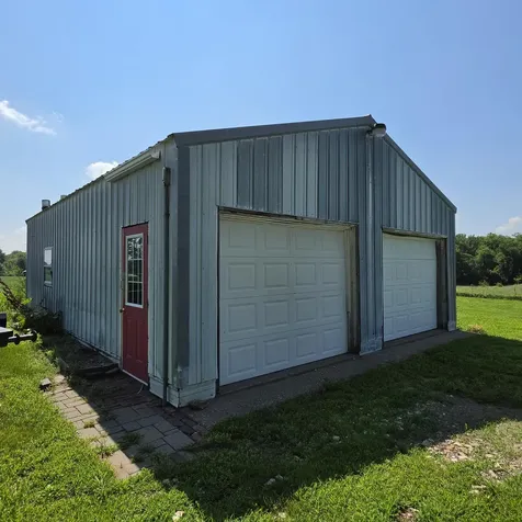 4246 U.s. 61 Wapello IA 52653