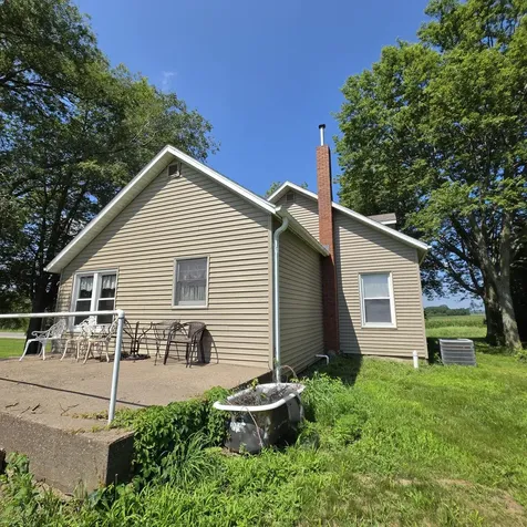 4246 U.s. 61 Wapello IA 52653