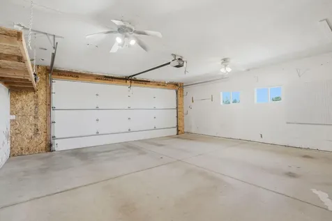 1102 11th Durant IA 52747