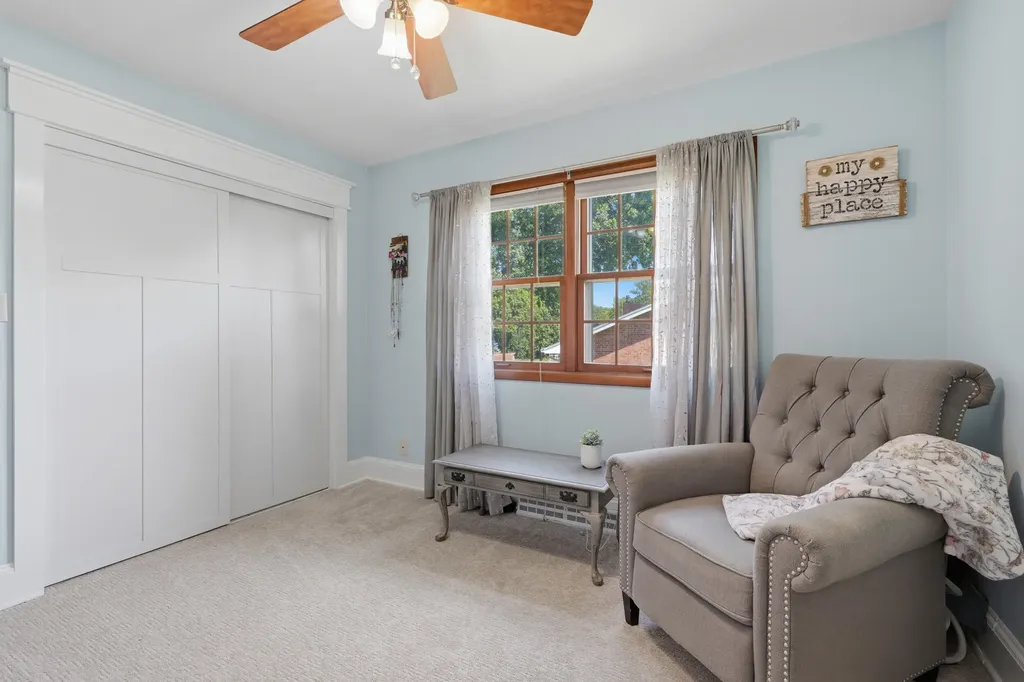 304 Myrtle Lane Muscatine IA 52761