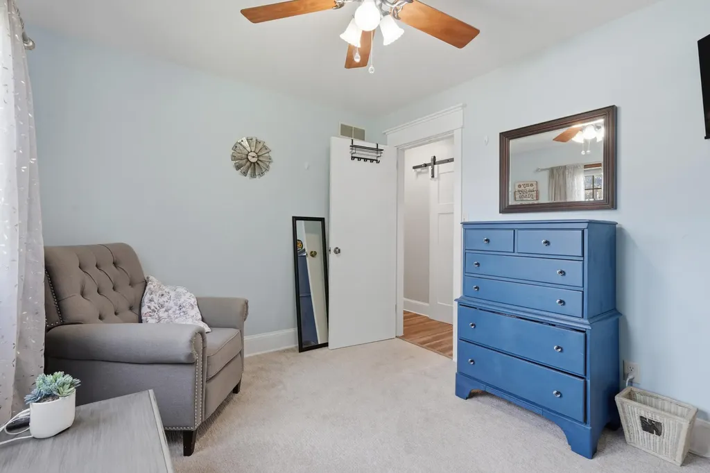 304 Myrtle Lane Muscatine IA 52761