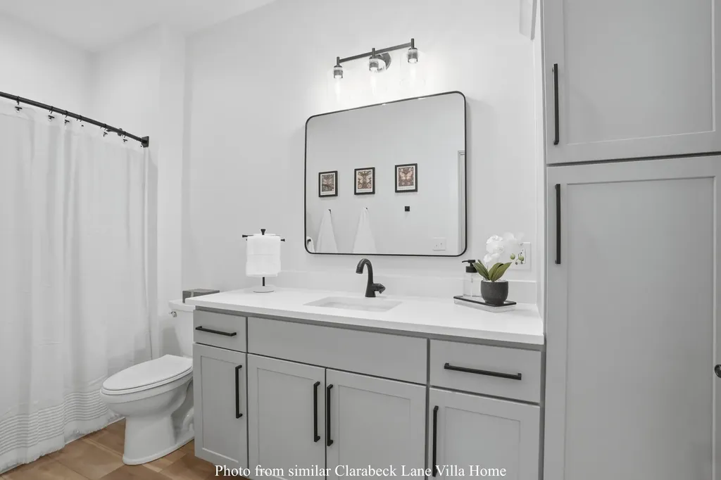 2010 Clarabeck Lane Muscatine IA 52761