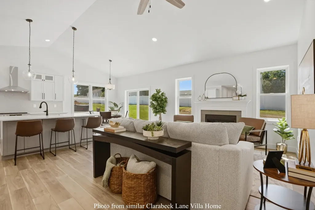 2010 Clarabeck Lane Muscatine IA 52761