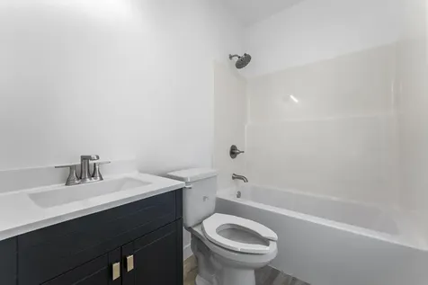 615 Mulberry Avenue Muscatine IA 52761