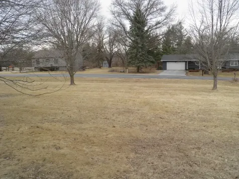 2264 Ridgeview Drive Muscatine IA 52761