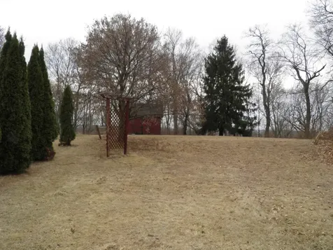 2264 Ridgeview Drive Muscatine IA 52761