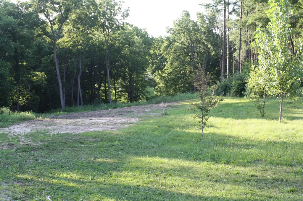 Lot 6 Pine Ridge Muscatine IA 52761
