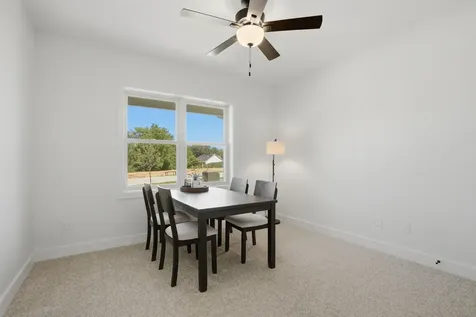 2106 Clarabeck Lane Muscatine IA 52761
