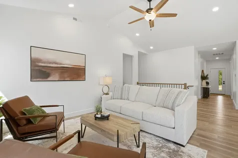 2106 Clarabeck Lane Muscatine IA 52761