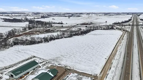 14 Acres 306th Street Tipton IA 52772