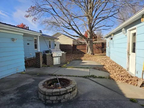 313 3rd Street Wilton IA 52778