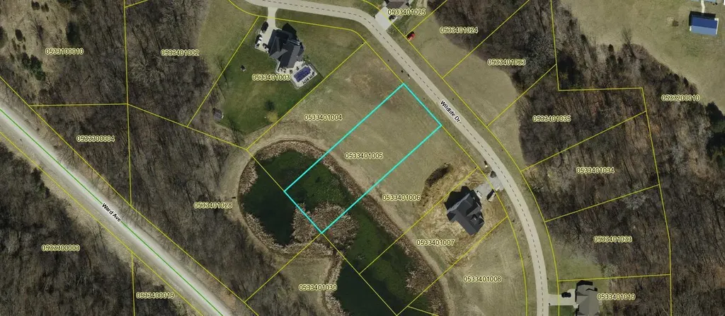 1528 Wildlife Drive Blue Grass IA 52726