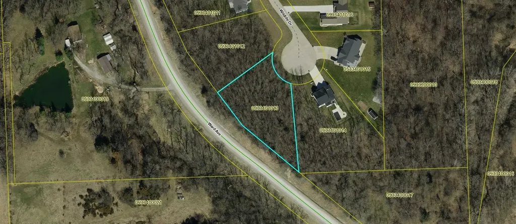 1544 Wildlife Drive Blue Grass IA 52726