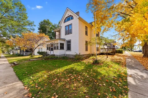 400 3rd Street West Liberty IA 52776