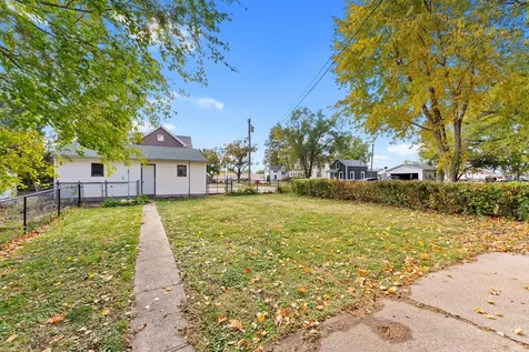 400 3rd Street West Liberty IA 52776