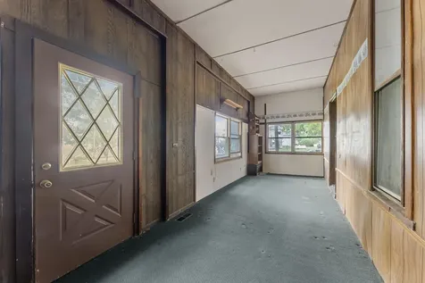 2143 Madison Street Muscatine IA 52761
