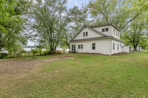 2143 Madison Street Muscatine IA 52761