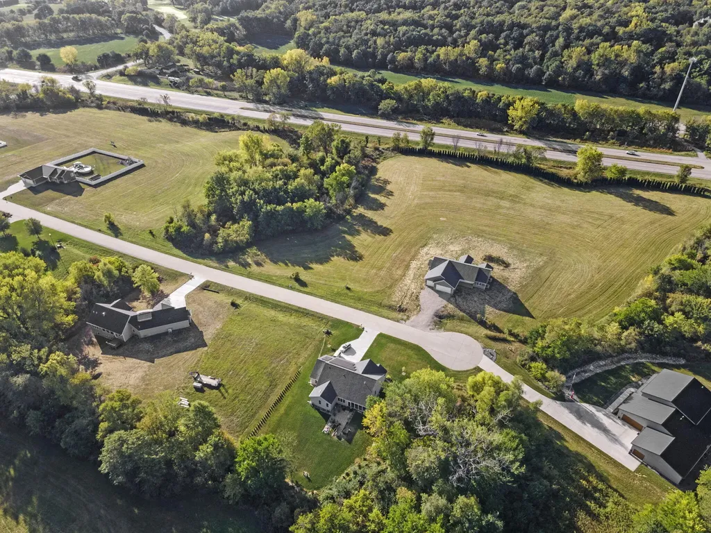 2610 Anna Elizabeth Lane Muscatine IA 52761