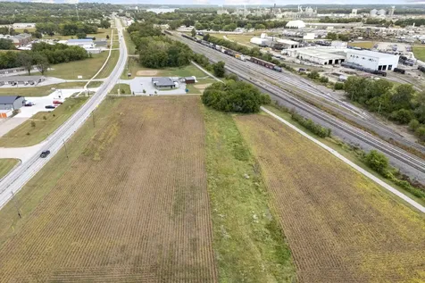 Grandview Avenue Parcels Muscatine IA 52761