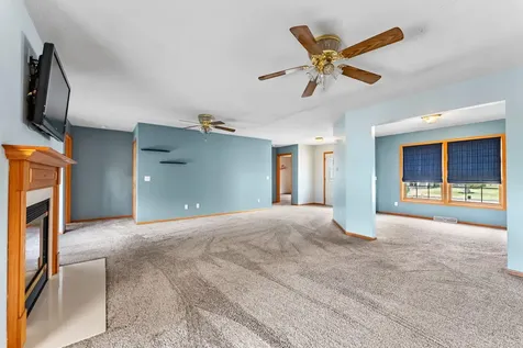 920 4th Street Wapello IA 52653
