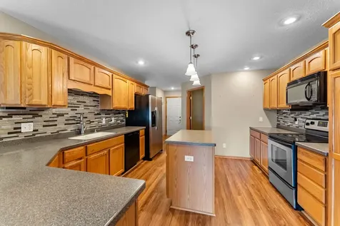920 4th Street Wapello IA 52653