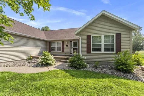 920 4th Street Wapello IA 52653