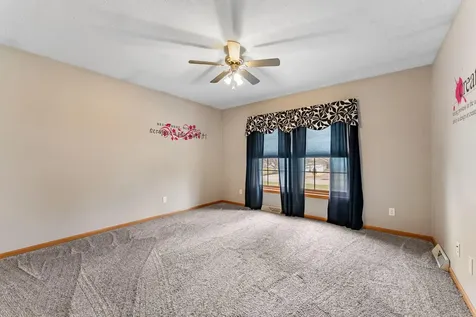 920 4th Street Wapello IA 52653
