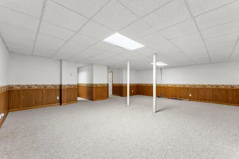 920 4th Street Wapello IA 52653