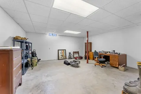 920 4th Street Wapello IA 52653