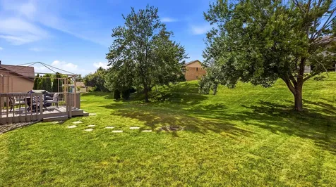4841 Camelot Dubuque IA 52002