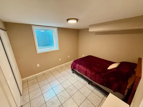 2265 Woodworth Dubuque IA 52001