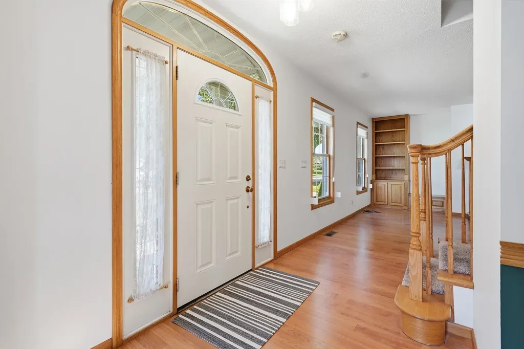 798 Carriage Hill Dubuque IA 52003