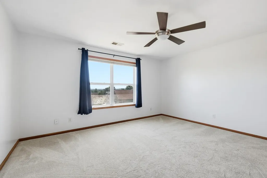 2650 Millstone Dubuque IA 52002