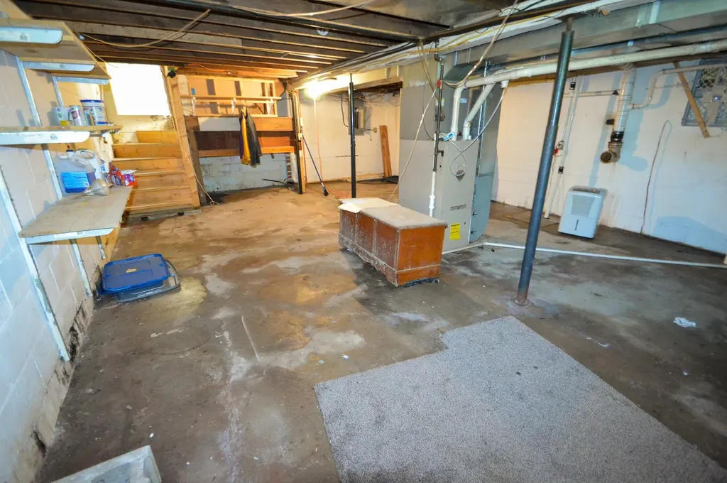 110 Grant Ryan IA 52330
