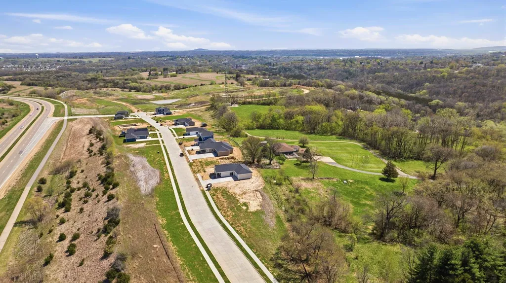 Lot 17 Tiffany Dubuque IA 52001